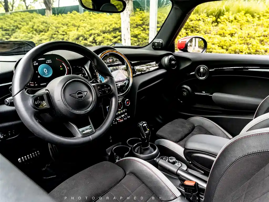 MINI JCW Facelift 2.0 T JOHN COOPER WORKS ALL-IN