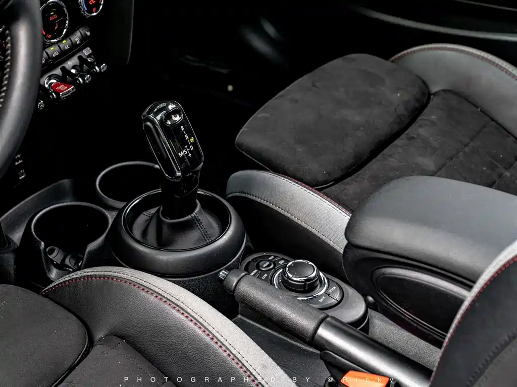 MINI JCW Facelift 2.0 T JOHN COOPER WORKS ALL-IN