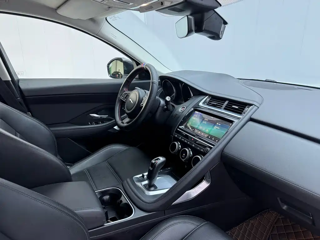 Jaguar E-PACE P250 S CN-V