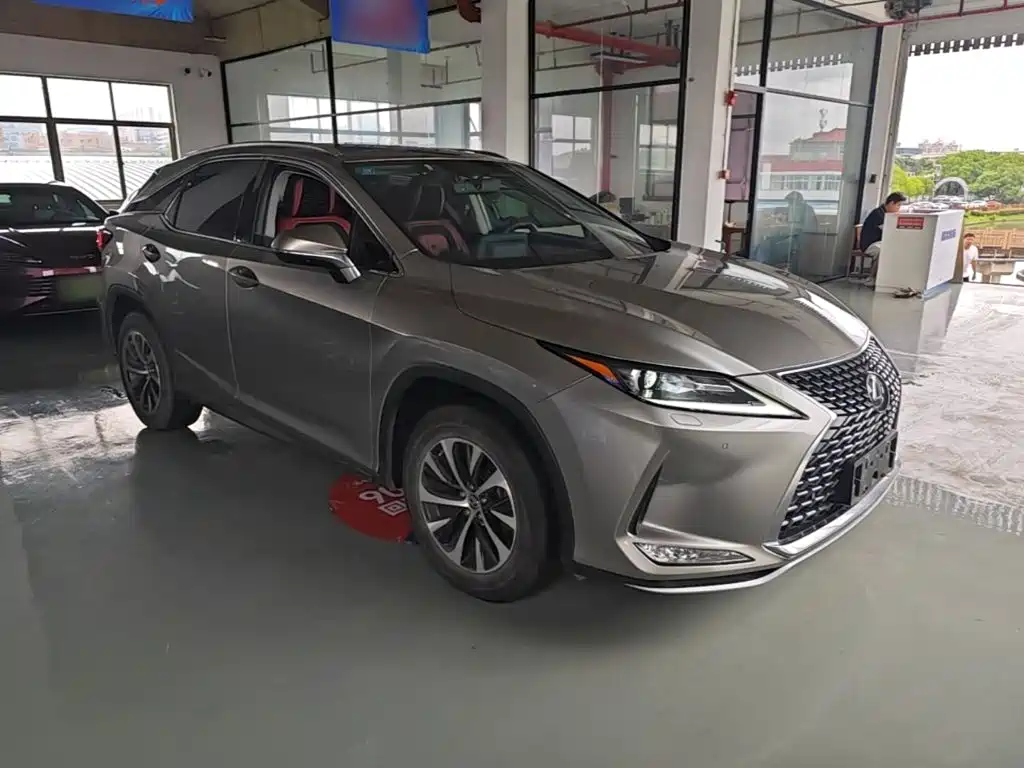 Lexus RX Facelift 300 2 WD Elite