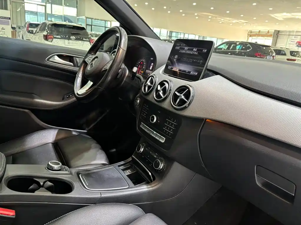 Mercedes-Benz B-Class B 200 Dynamic