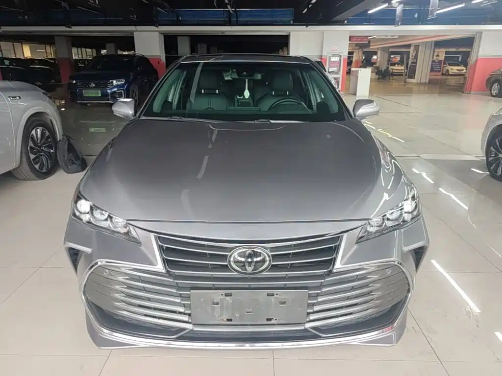 Avalon 2.0 L Luxury CN-VI