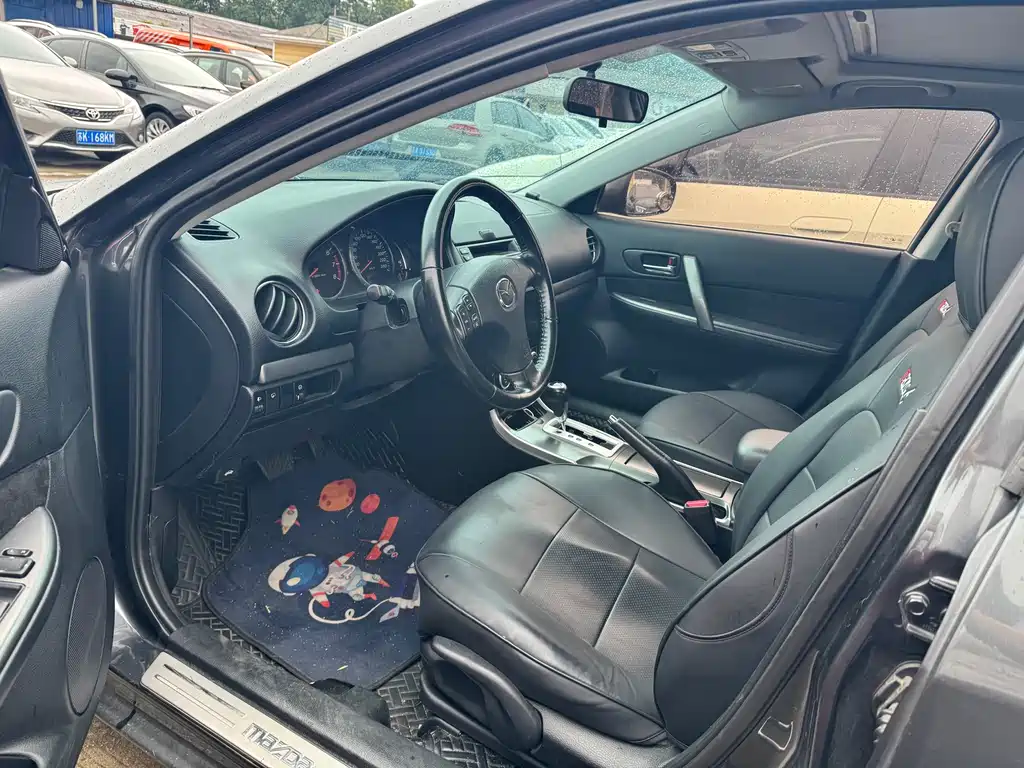 Mazda 6 2.0 L Auto Fashion