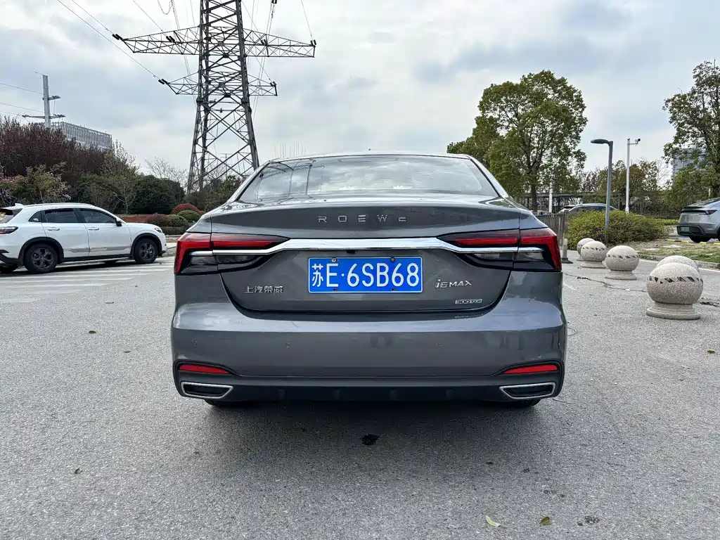 Roewe i6 MAX 荣威i6 MAX 2020款 300 TGI 自动爽酷智驾版