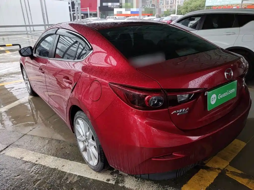 Mazda 3 Axela Sedan 2.0 L Auto Distinguished CN-V