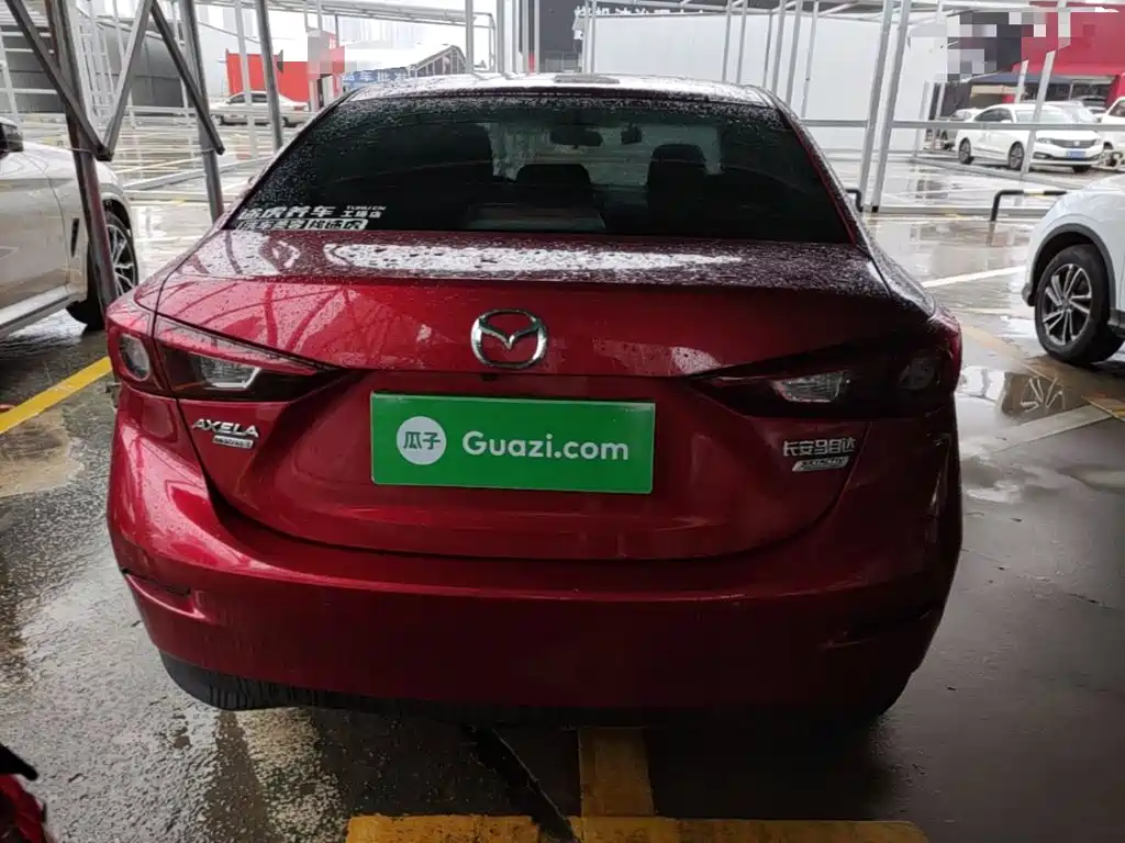 Mazda 3 Axela Sedan 2.0 L Auto Distinguished CN-V