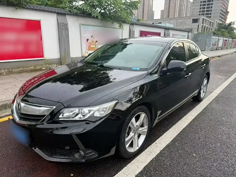Acura ILX 2.0 L Elite Sharp
