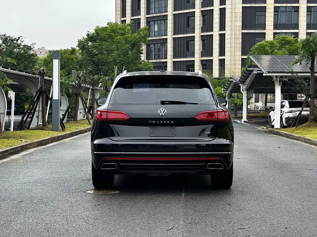 Touareg 3.0 TSI Sharp Enjoyment Classic Sport Package