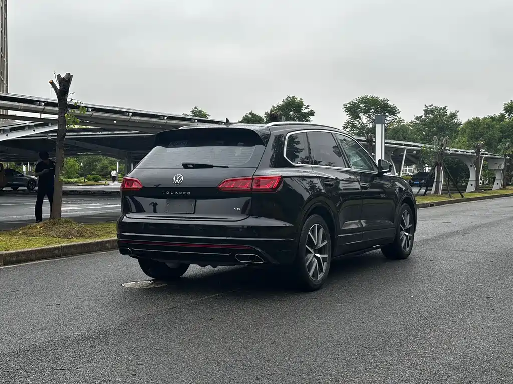 Touareg 3.0 TSI Sharp Enjoyment Classic Sport Package