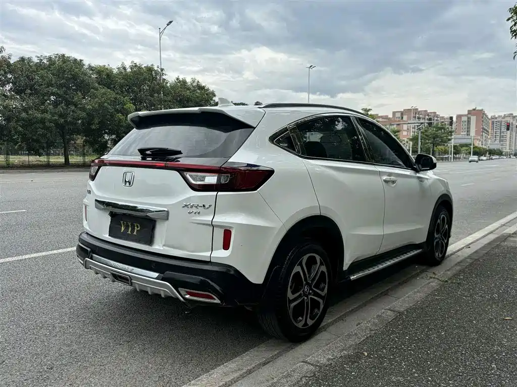 Honda XR-V 1.8 L VTi CVT Luxury