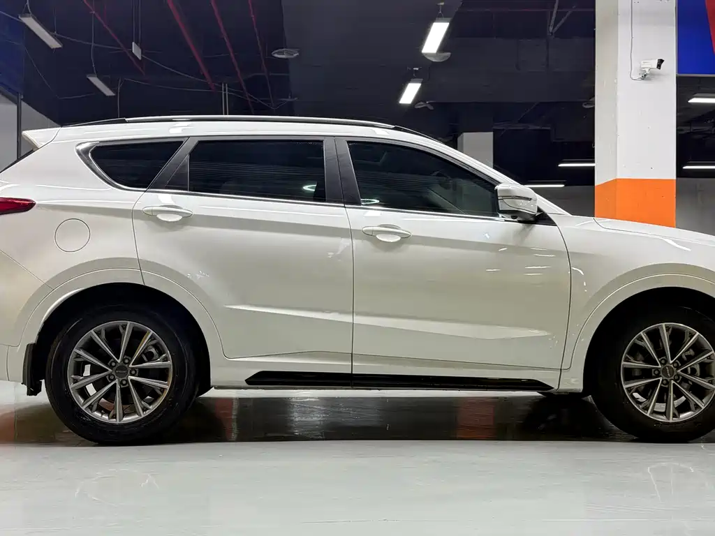 Jetour X70 1.5 T DCT Joy Travel 7-seat
