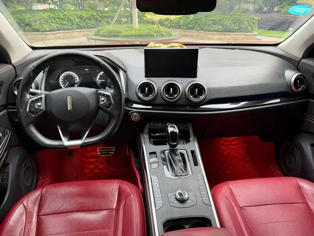 WEY VV5 2.0 T Flagship