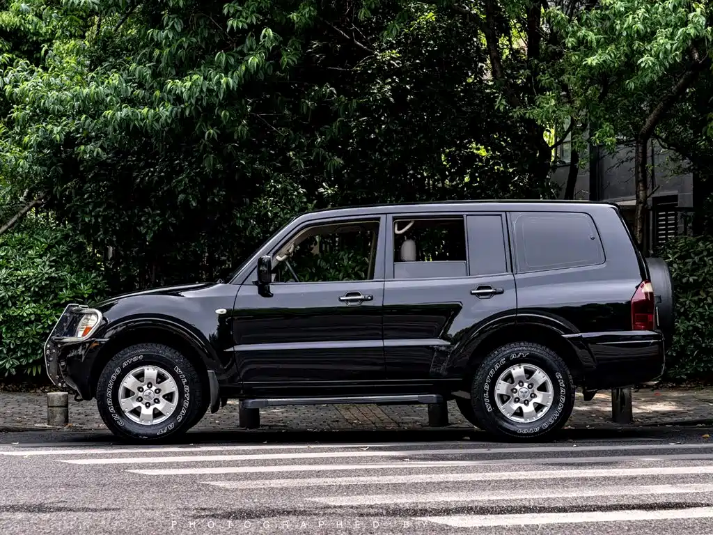 Pajero 帕杰罗 2008款 V73 3.0 L MT GLS