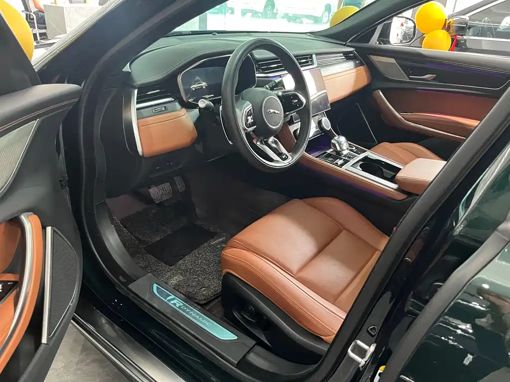 Jaguar XFL XFL 2.0 T P250 2 WD Elite Sport