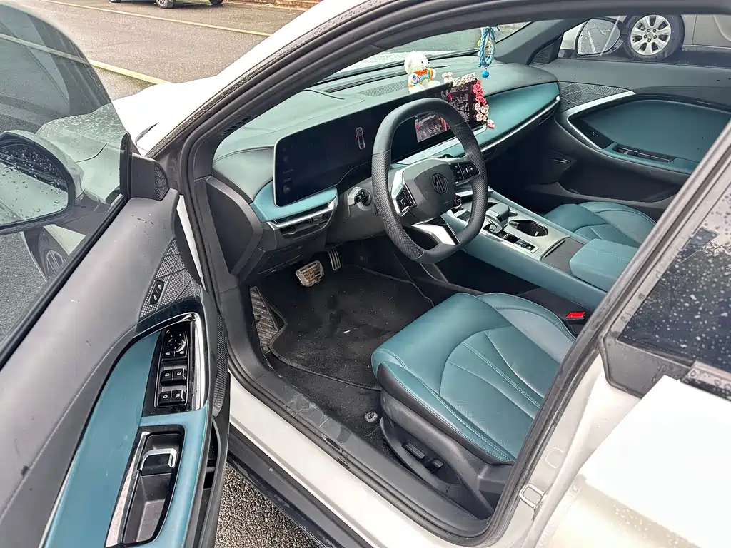 MG7 2.0 T Auto Beauty Hunter Luxury Enjoyment