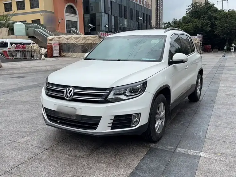 Volkswagen Tiguan 300 TSI Auto 2 WD Style