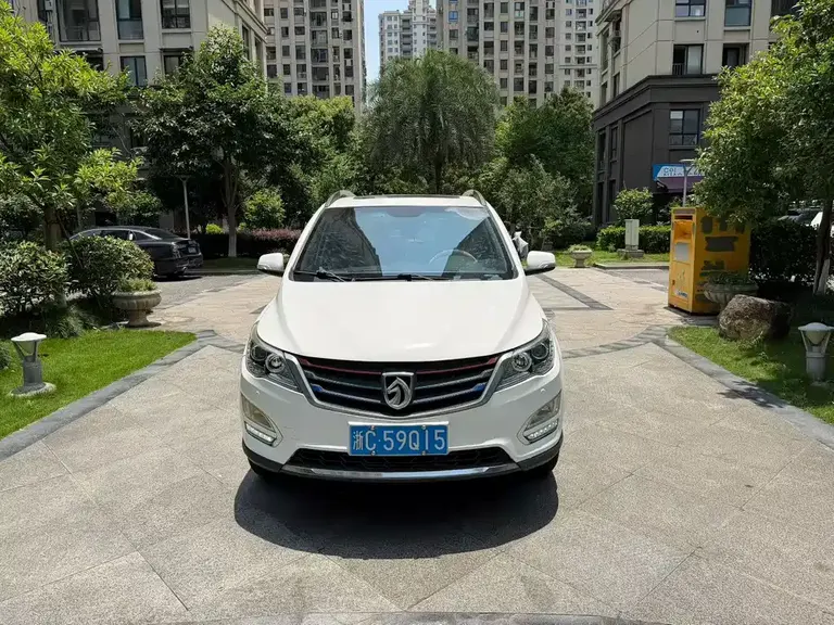 Baojun 560 1.8 L iAMT Luxury
