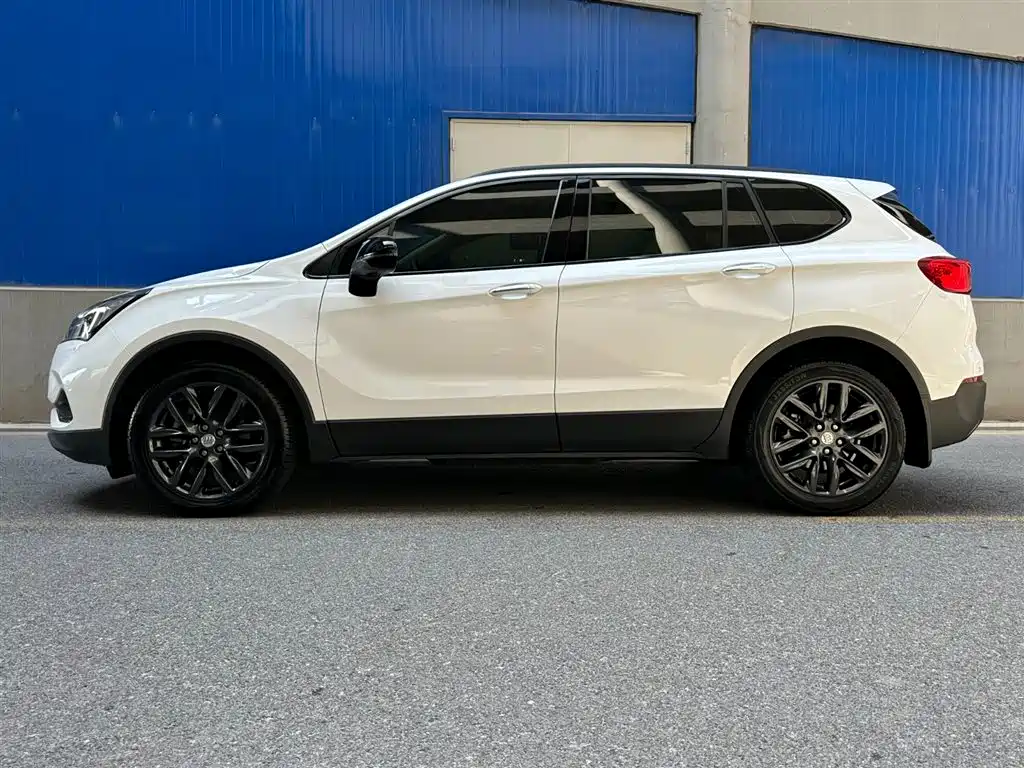 Envision Plus 昂科威Plus 2020款 28 T 四驱百万纪念型