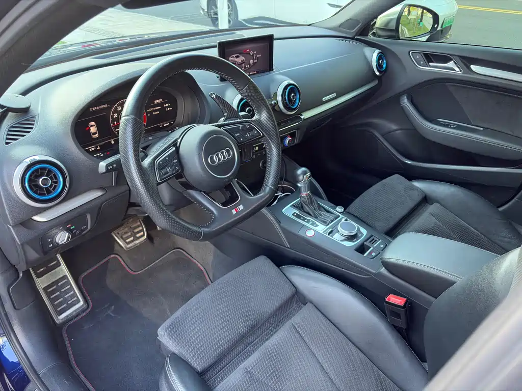 Audi S3 Facelift S3 2.0 T Limousine