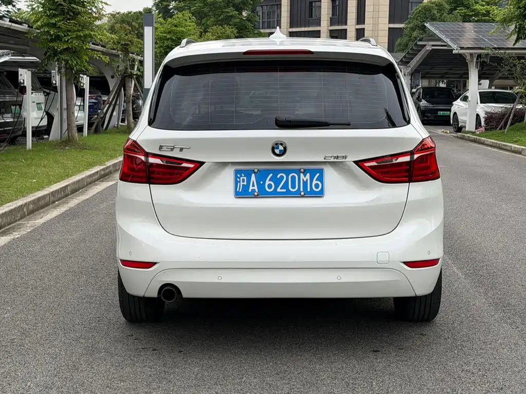 BMW 2 Series Active Tourer 218 i Leading