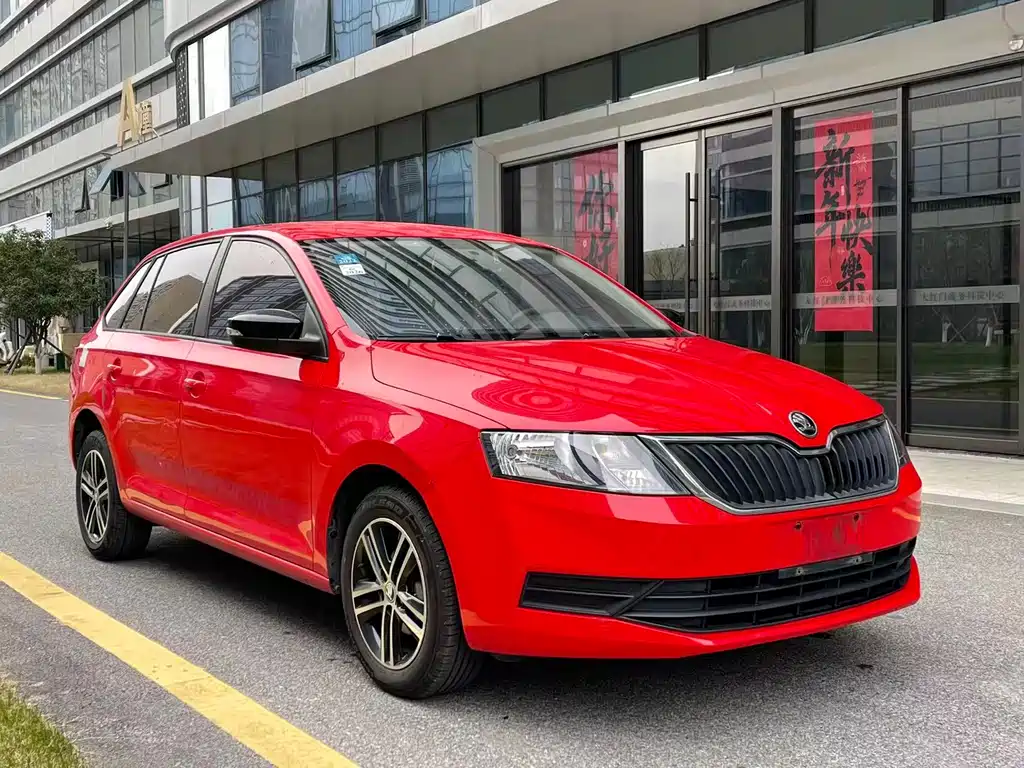 Rapid Spaceback 昕动 2018款 1.6 L 自动标准版