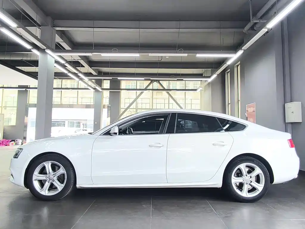 Audi A5 (Import) Sportback 45 TFSI