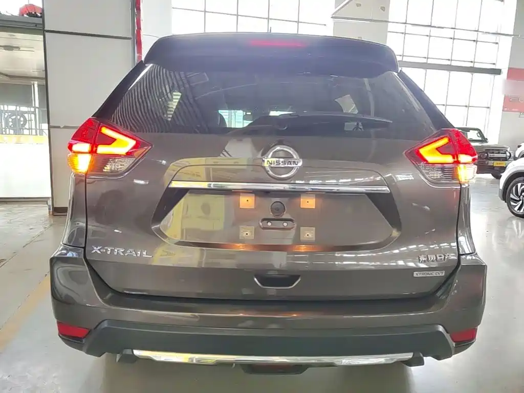 X-Trail 2.0 L CVT Comfort 2 WD