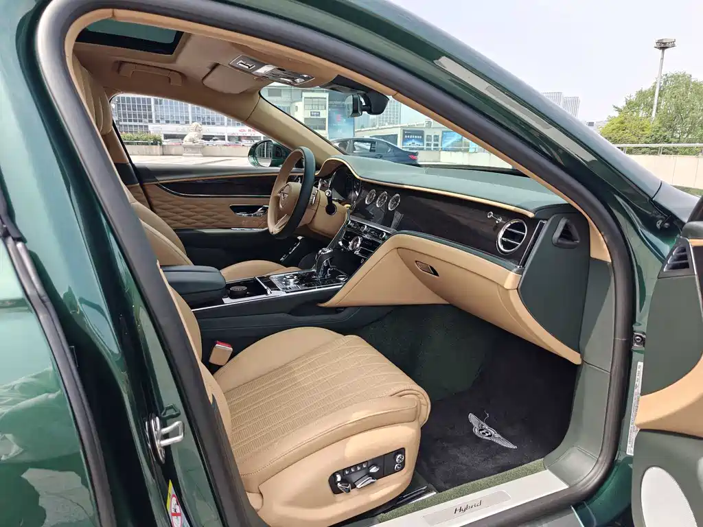 Flying Spur PHEV 2.9 T V6 Hybrid