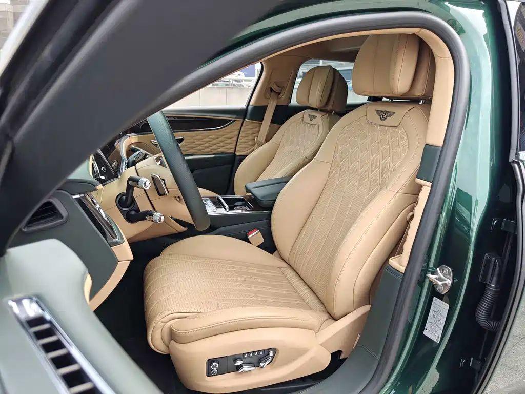 Flying Spur PHEV 2.9 T V6 Hybrid
