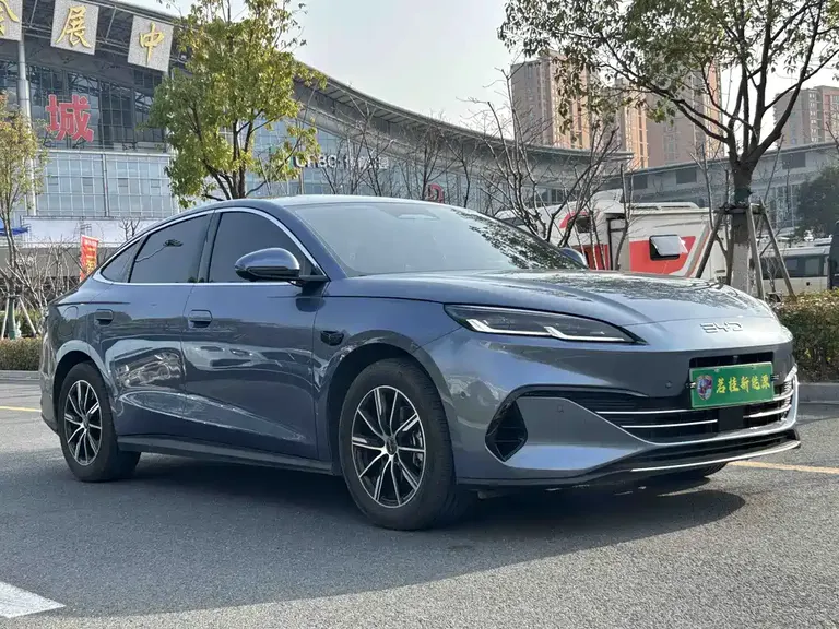 BYD Seal 06 DM-i Smart Drive 120 KM Premium