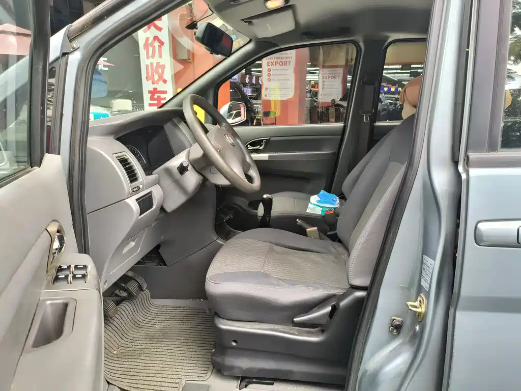 Shuaike 1.5 L Manual Standard 7-seat CN-V