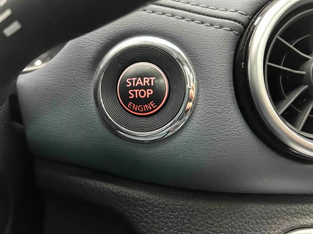Qashqai Honor 2.0 L CVT XV+ Leading
