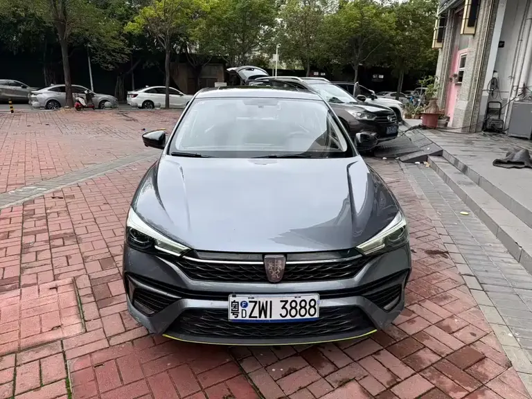 Roewe i5 Facelift 1.5 L CVT Diamond