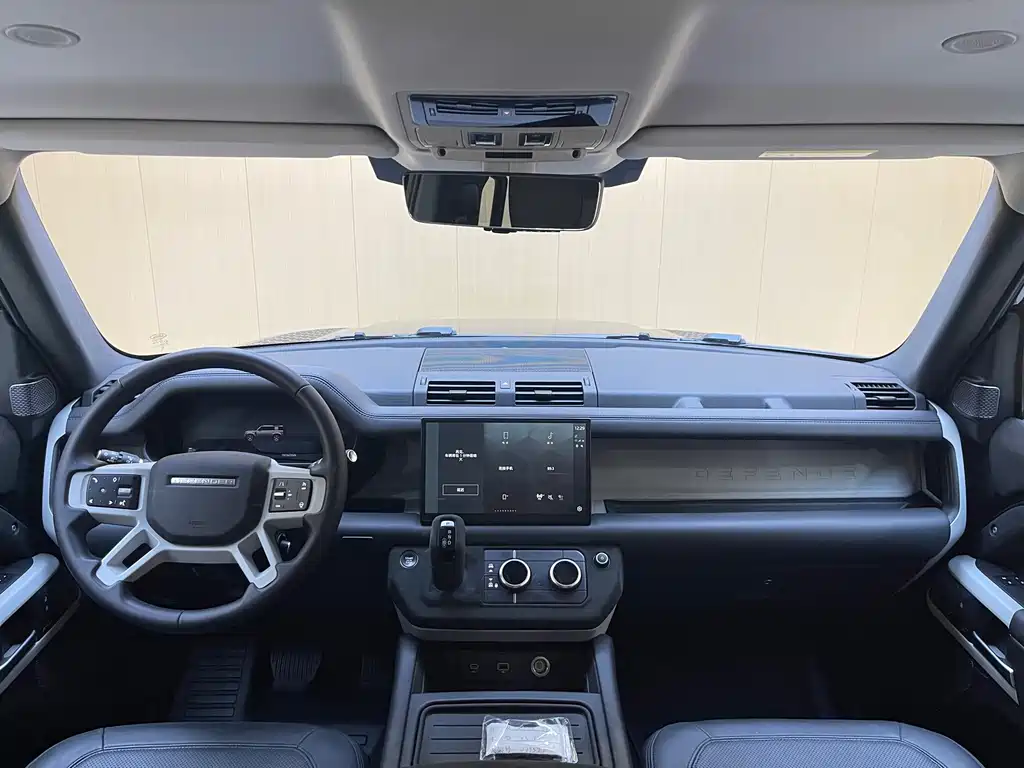 Land Rover Defender 110 3.0 T P400 XS