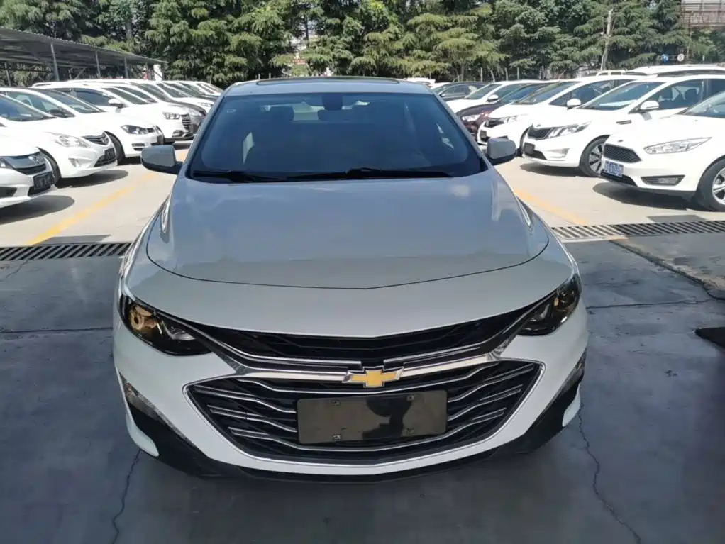 Malibu XL 535 T CVT Sharp Dynamic