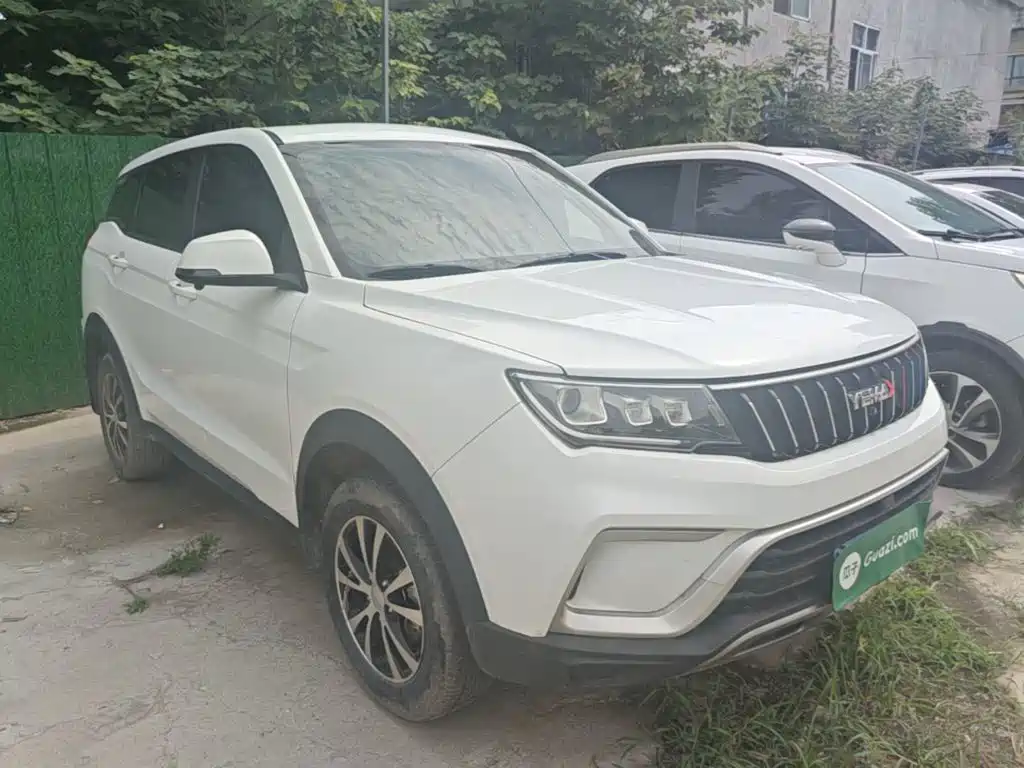 Bojun 博骏 2021款 改款 运动版 1.5 L CVT舒适型