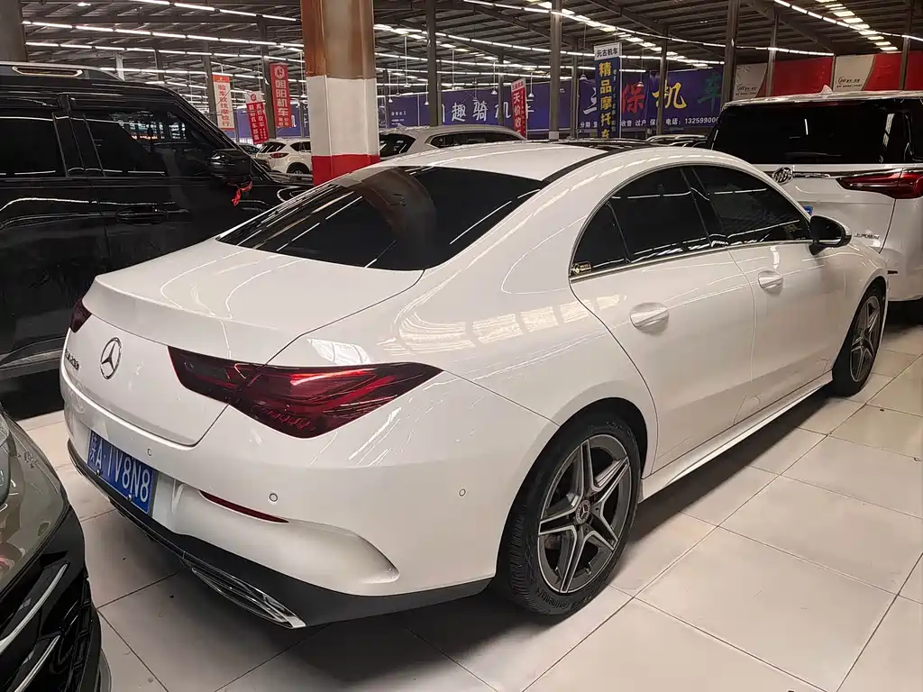 Mercedes-Benz CLA (Import) CLA 200