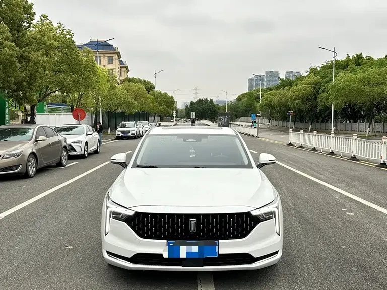 Besturn B70 1.5 T Auto 15 th Anniversary Classic