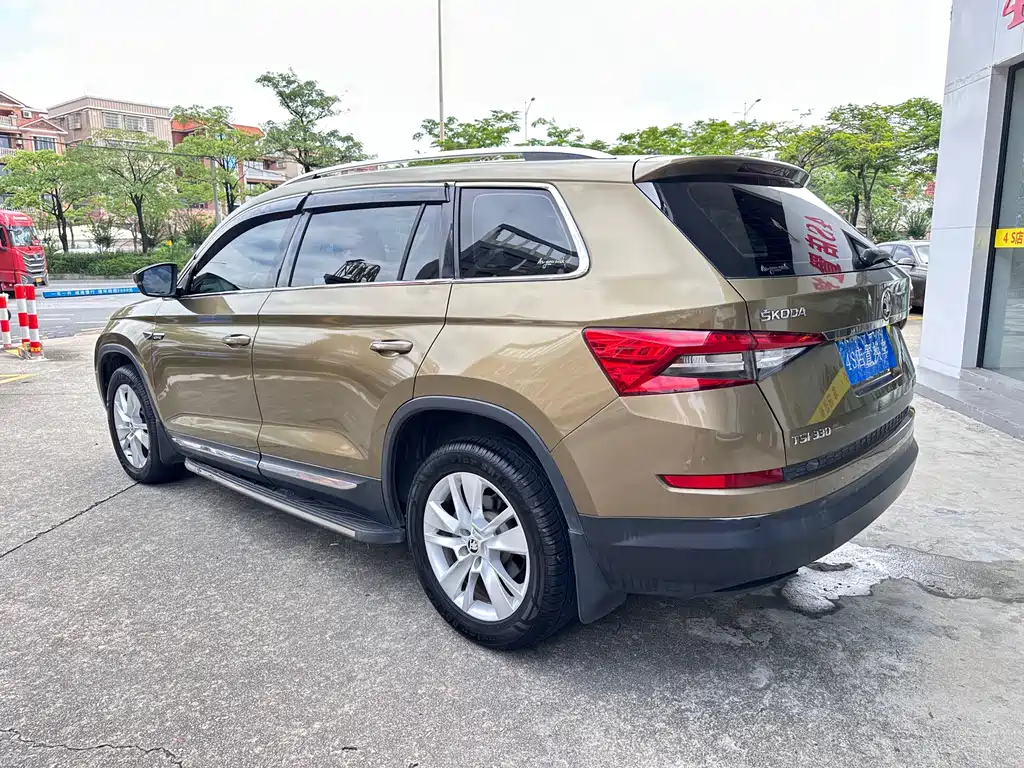 Kodiaq TSI330 5-seat 2 WD Luxury