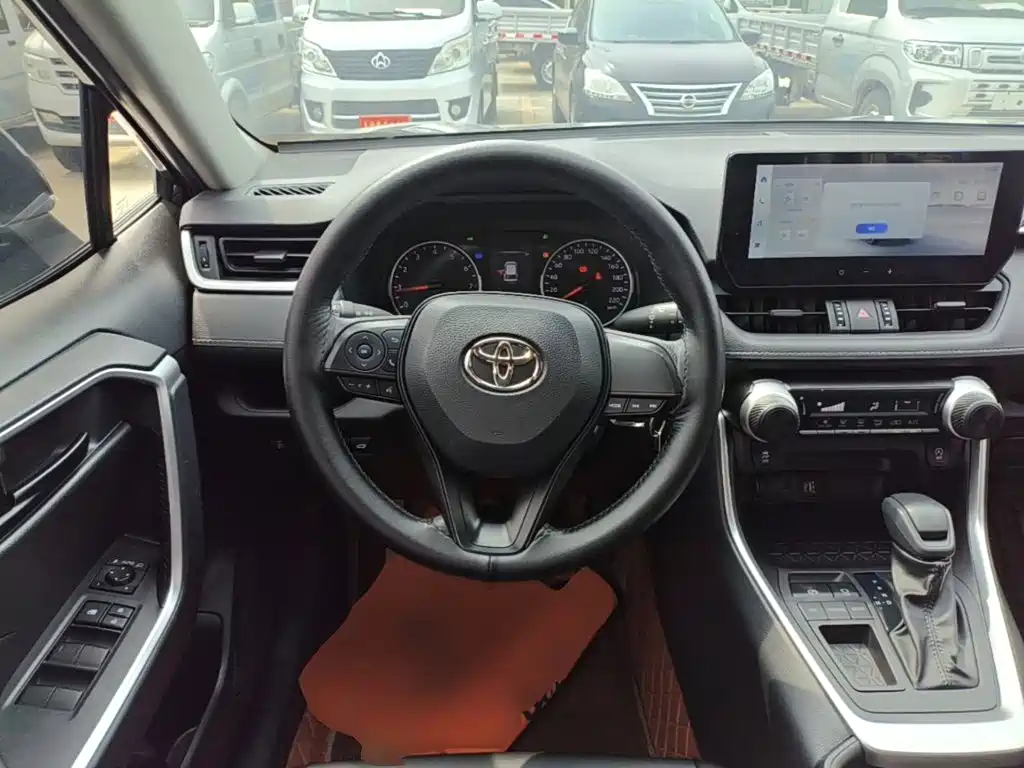 Wildlander 2.0 L CVT 2 WD Leading