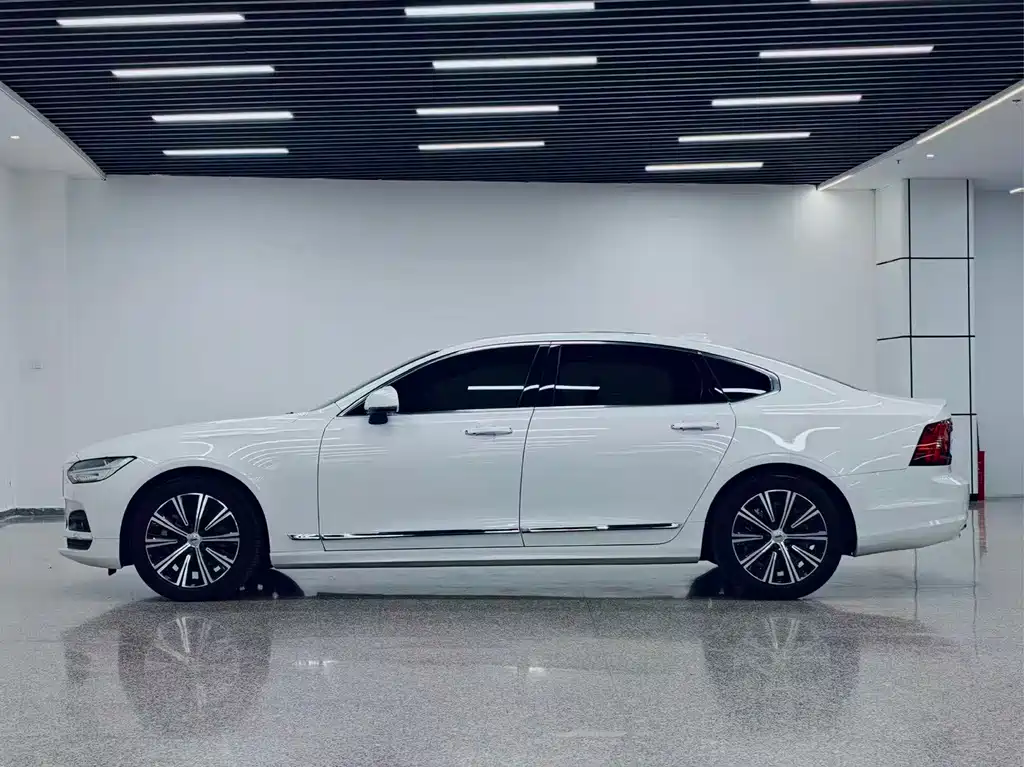 Volvo S90 B5 Smart Vision Luxury