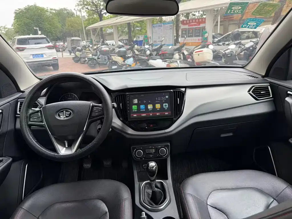Senya R7 森雅R7 2017款 1.6 L 手动豪华型