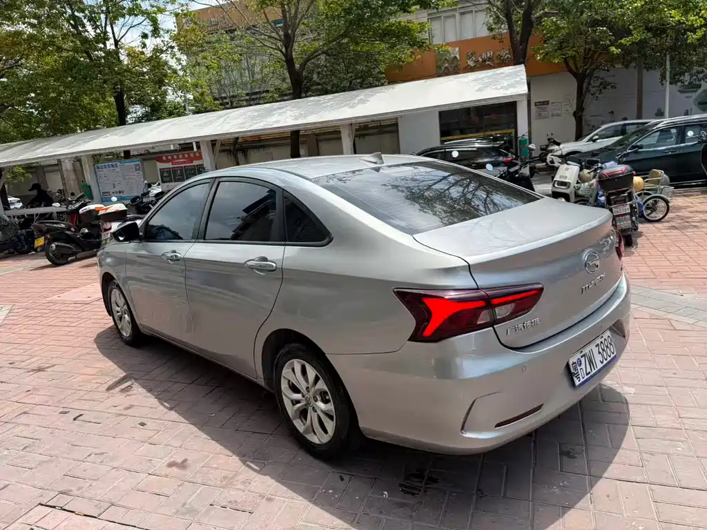 Trumpchi GA4 传祺GA4 2018款 150 N 手动豪华版