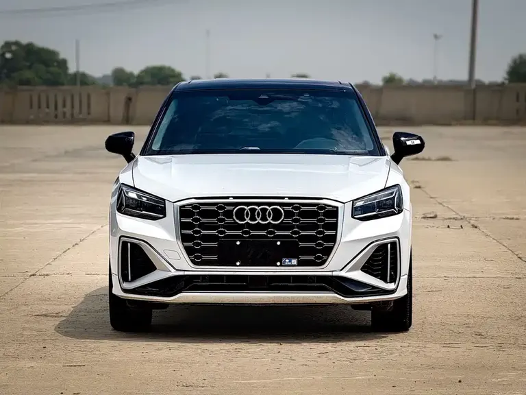 Audi Q2 L 35 TFSI Progressive Dynamic