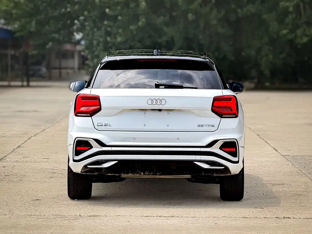 Audi Q2 L 35 TFSI Progressive Dynamic