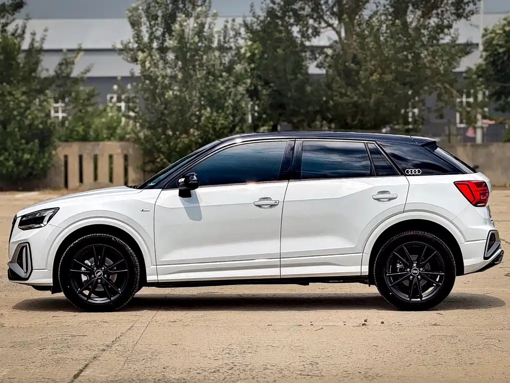 Audi Q2 L 35 TFSI Progressive Dynamic