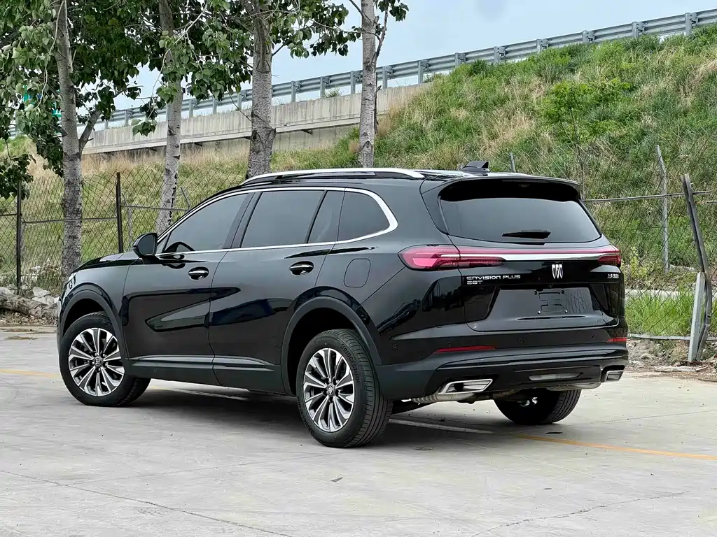 Envision Plus Envision Plus 28 T 2 WD Premium