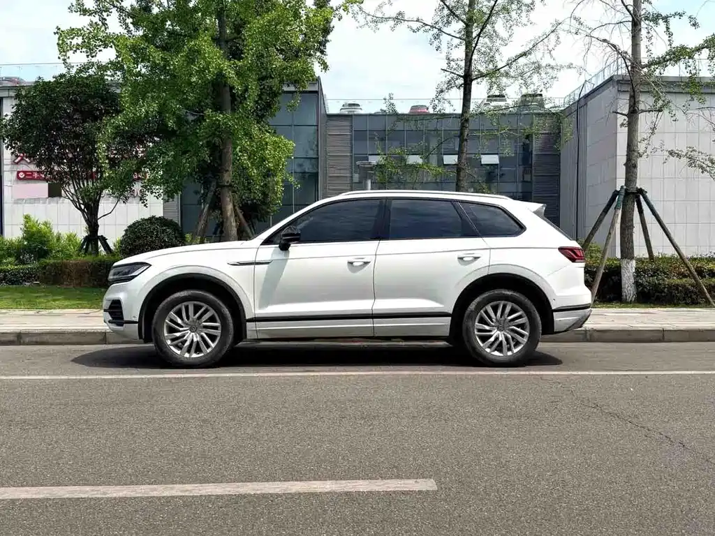 Touareg 2.0 TSI Sharp Wing CN-VI