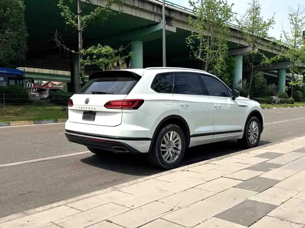 Touareg 2.0 TSI Sharp Wing CN-VI