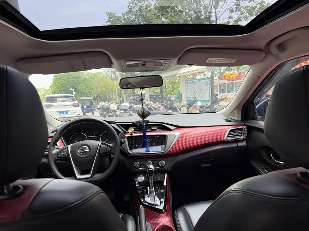 Lannia 1.6 L CVT Connected Smart Cool CN-VI